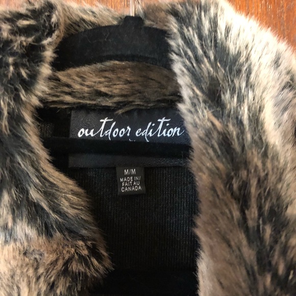Outdoor Edition Fur Vest, Size M - Picture 2 of 3